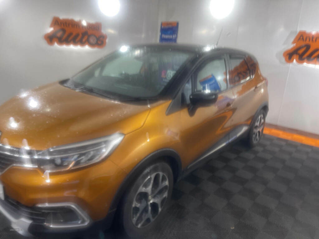 Renault Captur 1.5 Dci 90 Gt SD19YDN Black #2
