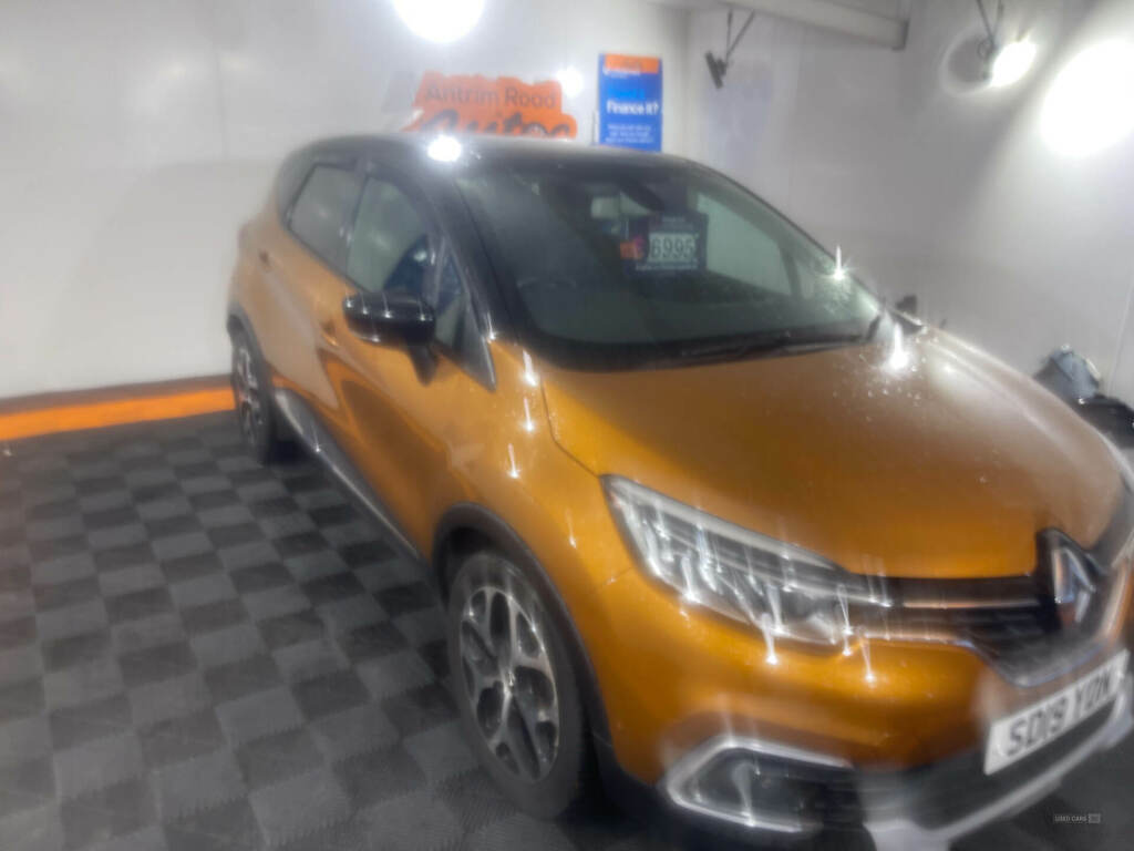 Renault Captur 1.5 Dci 90 Gt SD19YDN Black #3