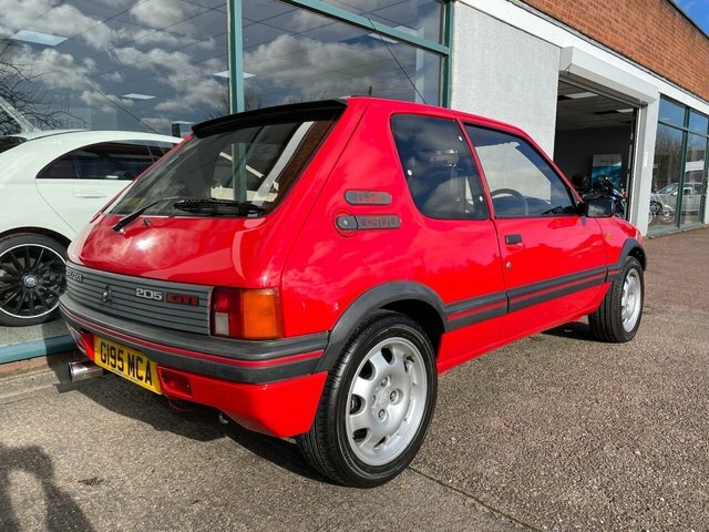 Peugeot 205 1.9 Gti 130 Bhp Red #4