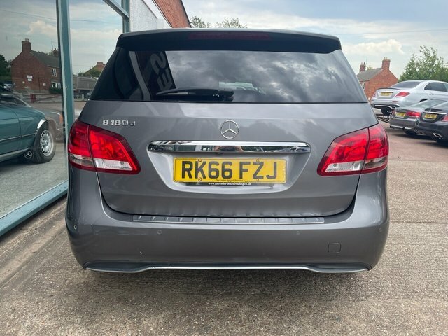 Mercedes-Benz B Class 1.5 B 180 D Se Executive 107 Bhp RK66FZJ Grey #4