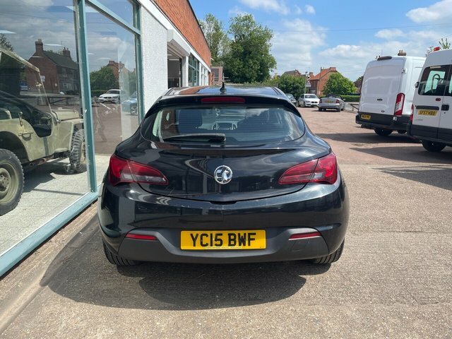 Vauxhall Astra GTC 1.4I Turbo Sport Coupe Euro 6 S YC15BWF Black #5