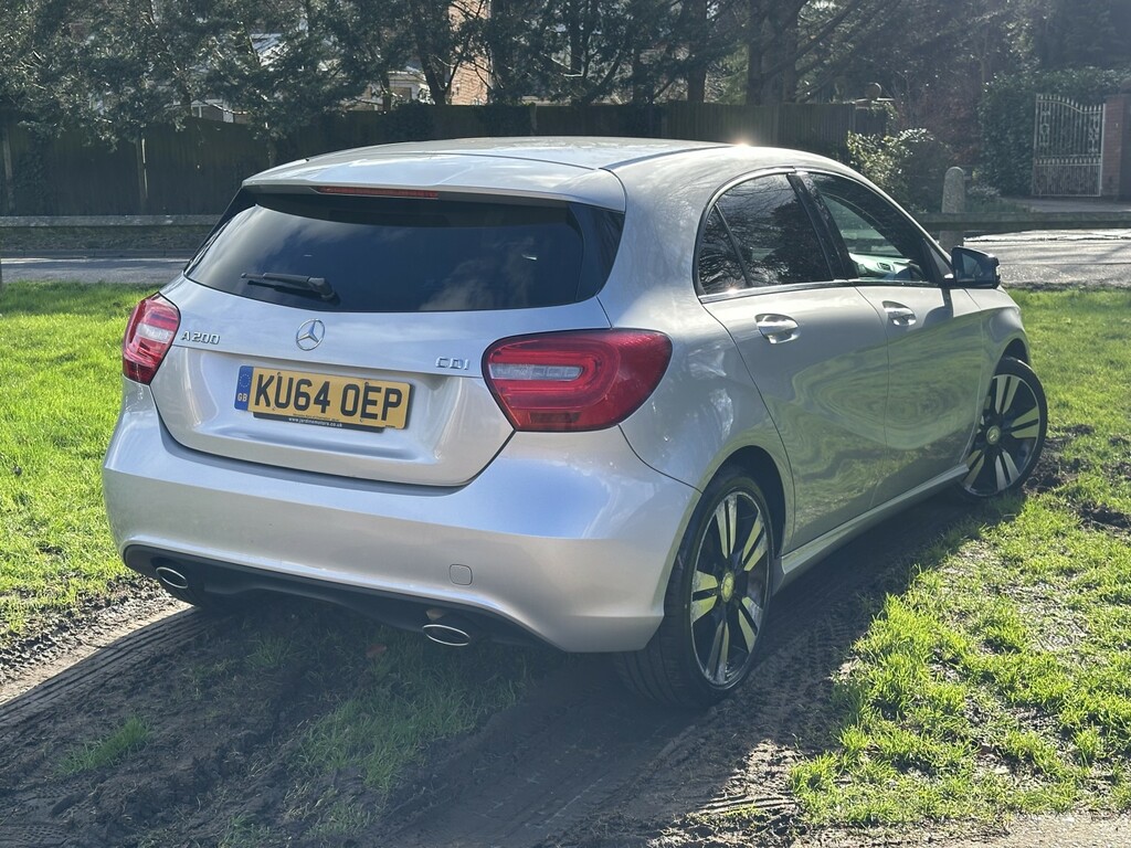 Mercedes-Benz A Class Hatchback 2.1 A200 Cdi Sport 201464 KU64OEP Silver #4