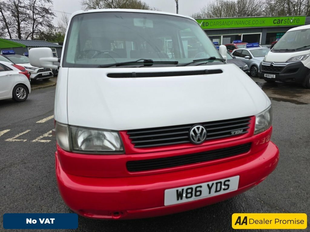 Volkswagen Caravelle 2.5 Variant 8 Seater Swb Tdi 101 Bhp In Red And Wh Red #3