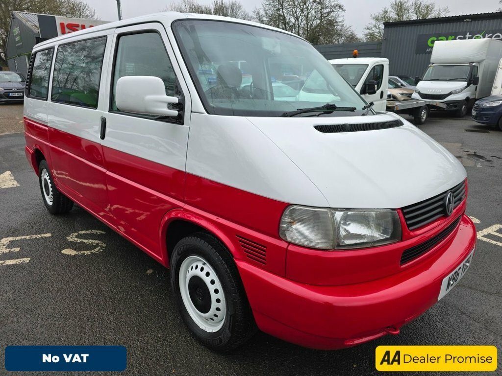 Volkswagen Caravelle 2.5 Variant 8 Seater Swb Tdi 101 Bhp In Red And Wh Red