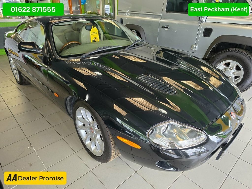 Jaguar XJR Xjr 4.0 In Black With 98,000 Miles And A Service H Black