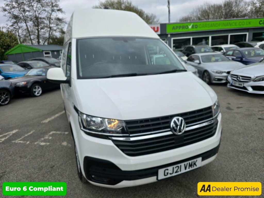 Volkswagen Transporter 2L Highline GJ21VMK White #3