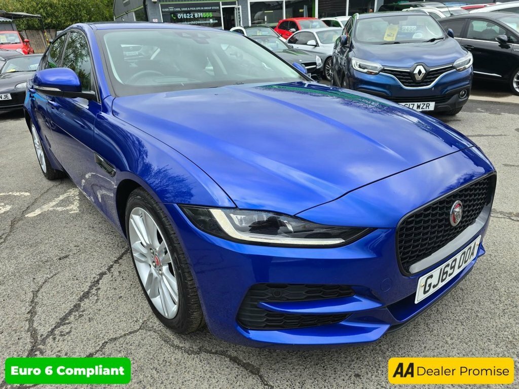 Jaguar XE 2L Se GJ69OOA Blue #3