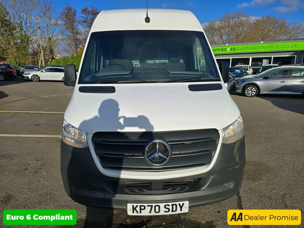 Mercedes-Benz Sprinter 2.1L Null KP70SDY White #3