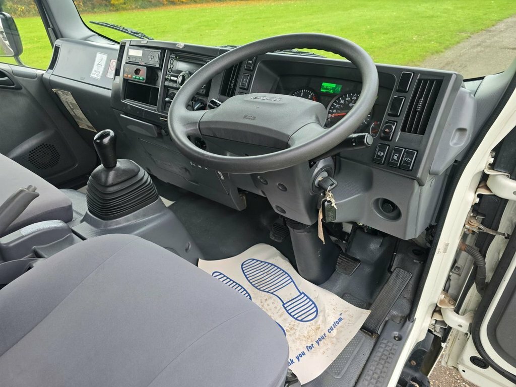 Isuzu  Tipper 3.0 Td N35.120 S Grafter Rwd Srw 2016 Blue #13