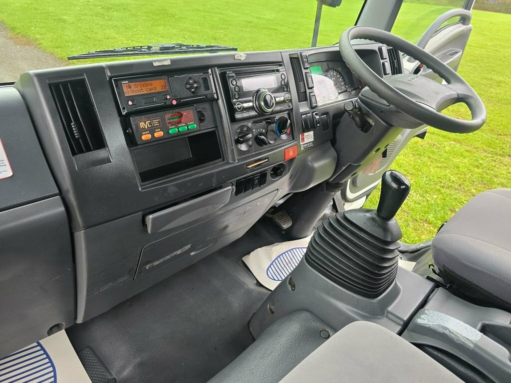Isuzu  Tipper 3.0 Td N35.120 S Grafter Rwd Srw 2016 Blue #27