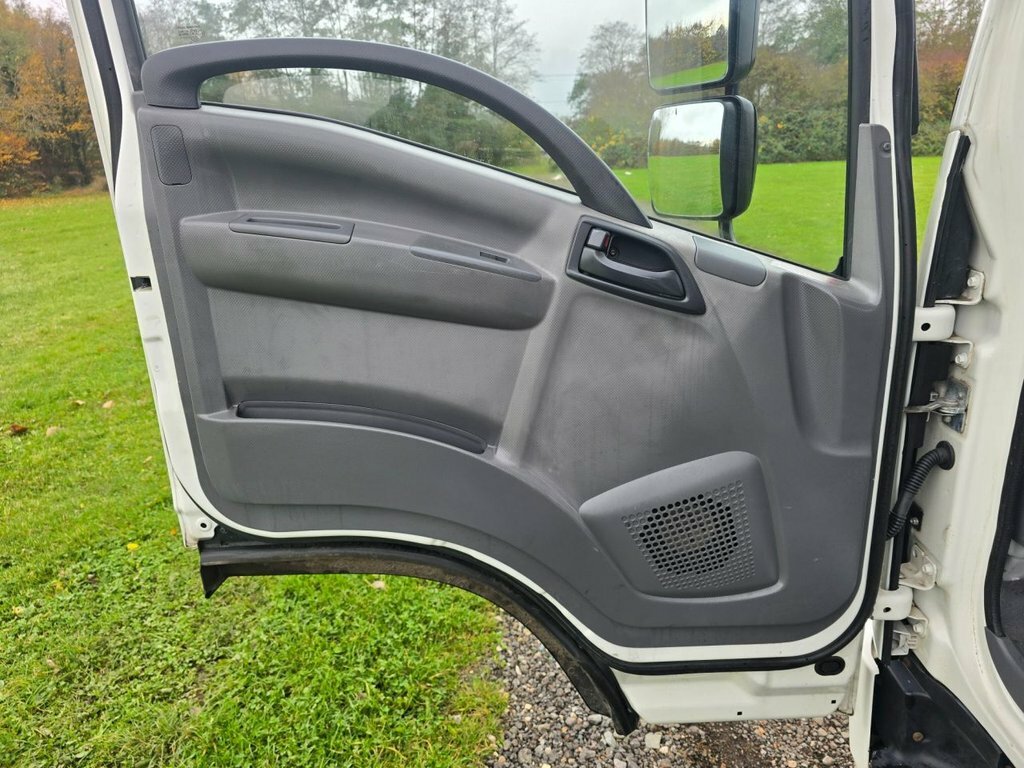 Isuzu  Tipper 3.0 Td N35.120 S Grafter Rwd Srw 2016 Blue #31