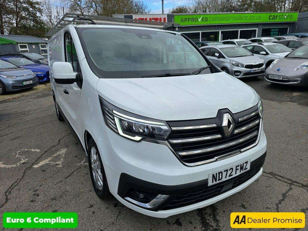 Renault Trafic 2L Sport ND72FMZ White #3
