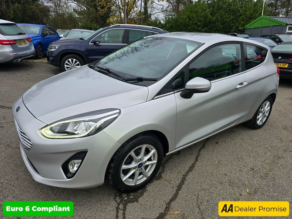 Ford Fiesta 1L Zetec EY67XCD Silver #6