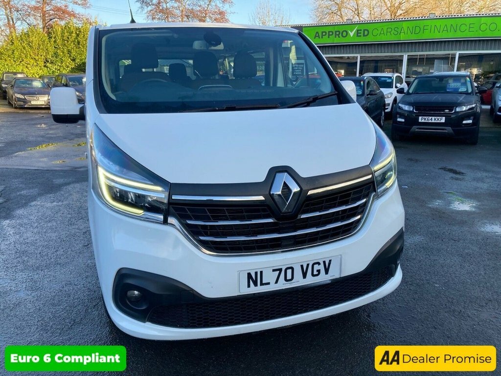Renault Trafic 2L Sport Nav NL70VGV White #4