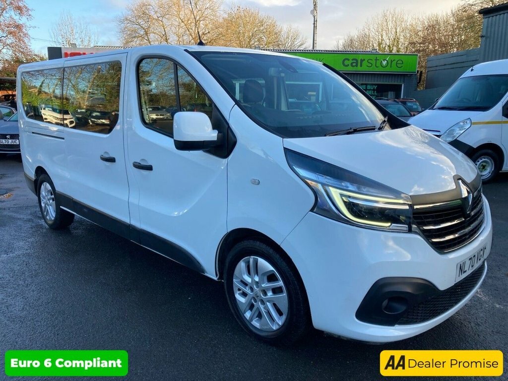 Renault Trafic 2L Sport Nav NL70VGV White #2