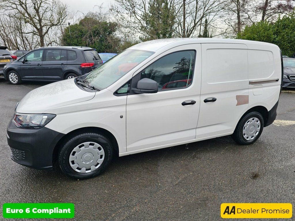 Volkswagen Caddy 2L Commerce GL22JZJ White #6