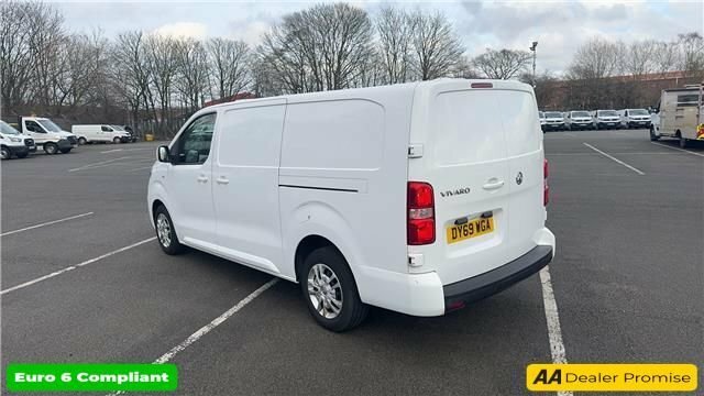 Vauxhall Vivaro 1.5L Sportive White #5