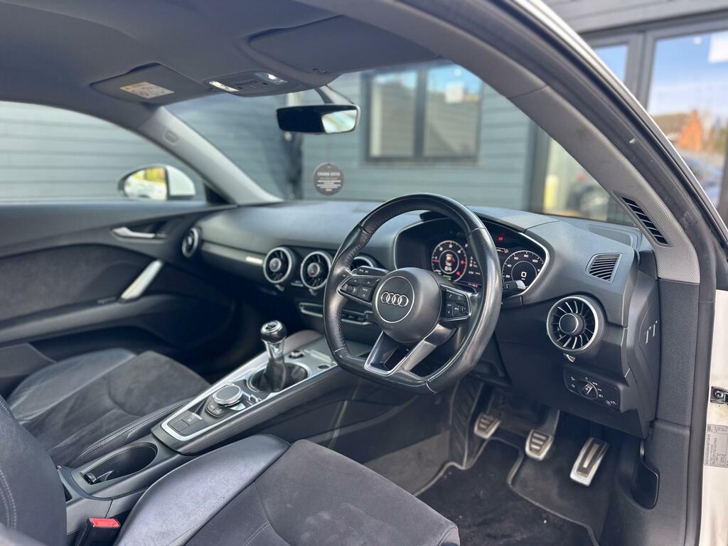 Audi TT 2.0 Tdi Ultra Sport Euro 6 Ss AE16XZX White #2