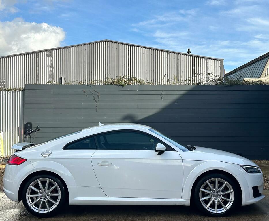 Audi TT 2.0 Tdi Ultra Sport Euro 6 Ss AE16XZX White #5