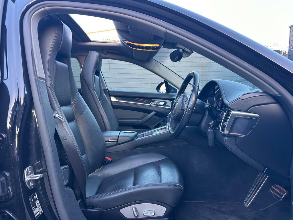 Porsche Panamera 3.0D V6 Tiptronics Euro 5 Ss RX63ZSE Black #2