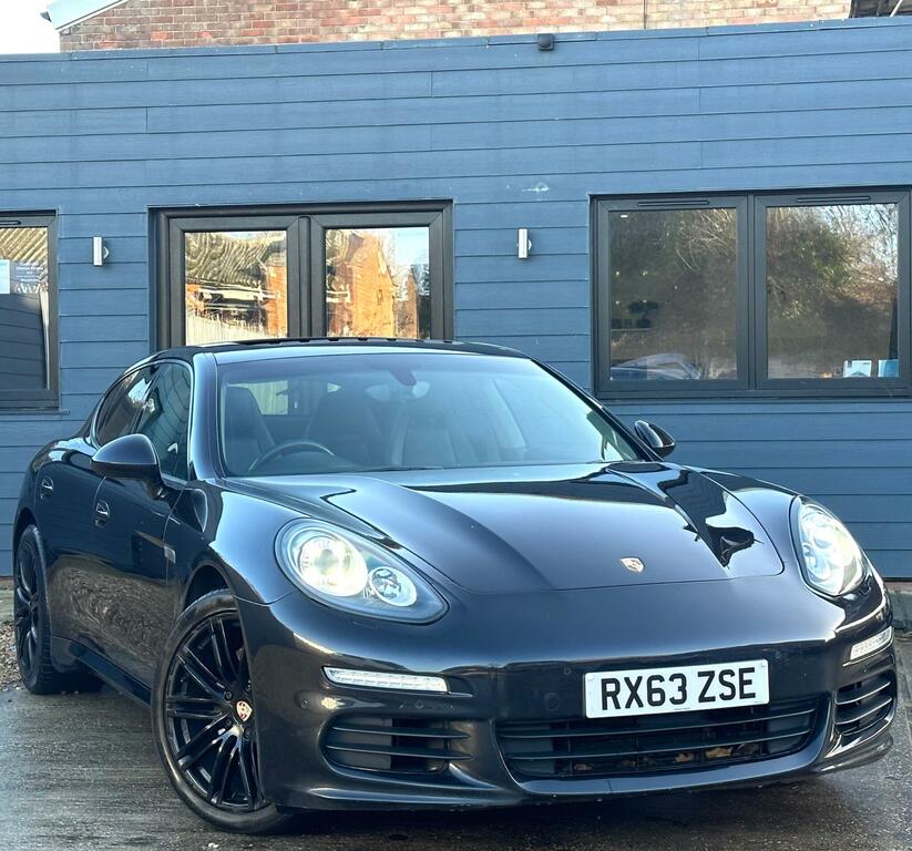 Porsche Panamera 3.0D V6 Tiptronics Euro 5 Ss Black