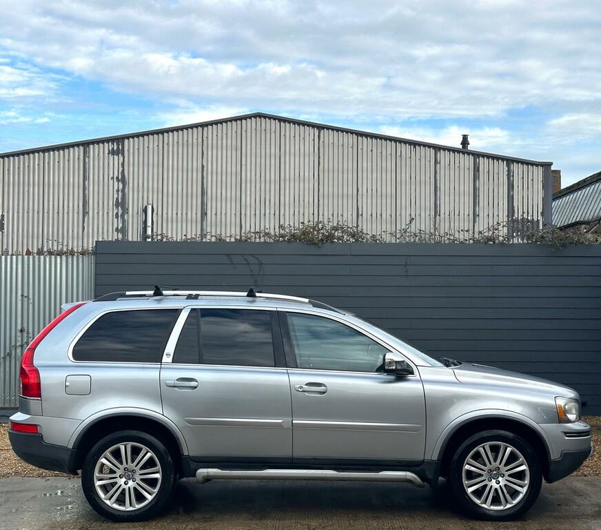 Volvo XC90 2.4 D5 Executive Geartronic 4X4 Silver #5