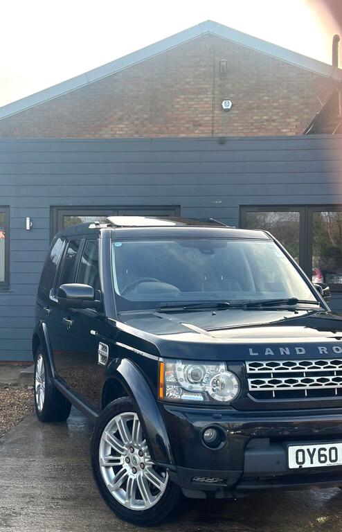 Land Rover Discovery 4 3.0 Td V6 Hse 4Wd Euro 4 OY60CBX Black #4