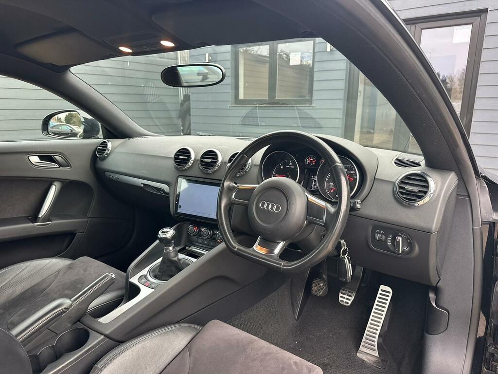 Audi TT 2.0 Tdi Quattro Euro 4 YH10OXG Black #2