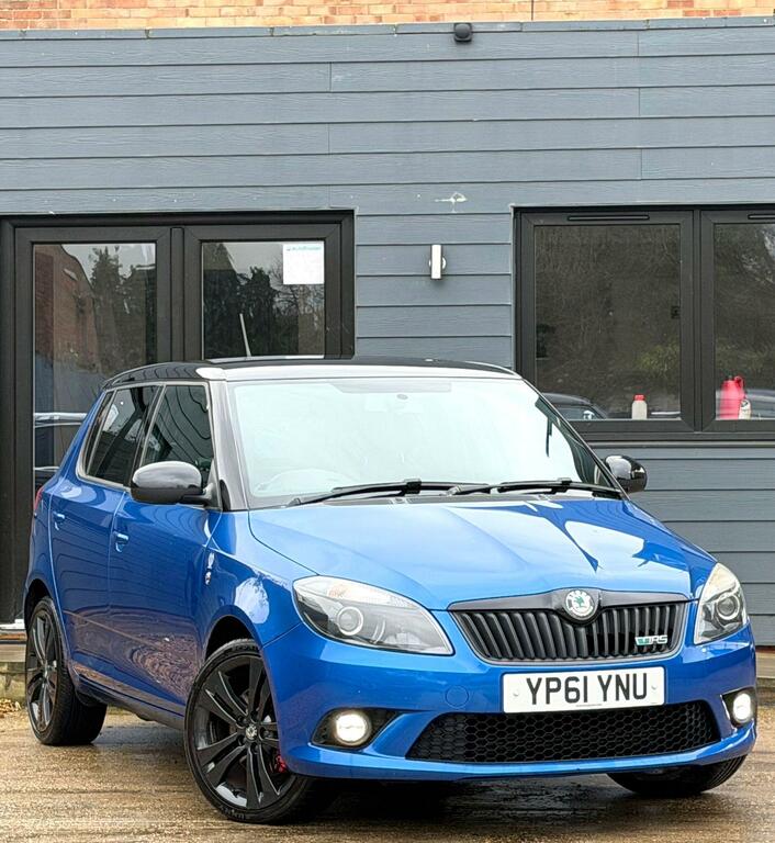 Skoda Fabia 1.4 Tsi Vrs S2000 Dsg Euro 5 Blue