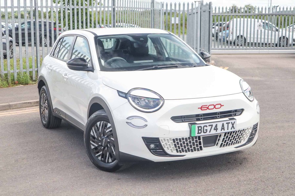 Fiat 600e New 600E 54Kwh 154Hp White