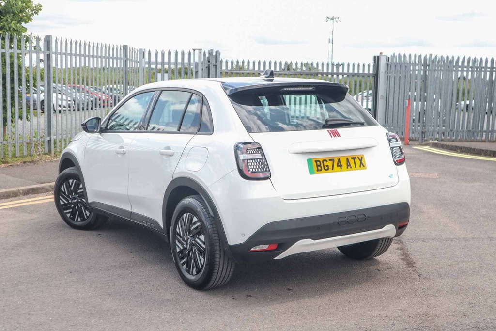 Fiat 600e New 600E 54Kwh 154Hp BG74ATX White #3