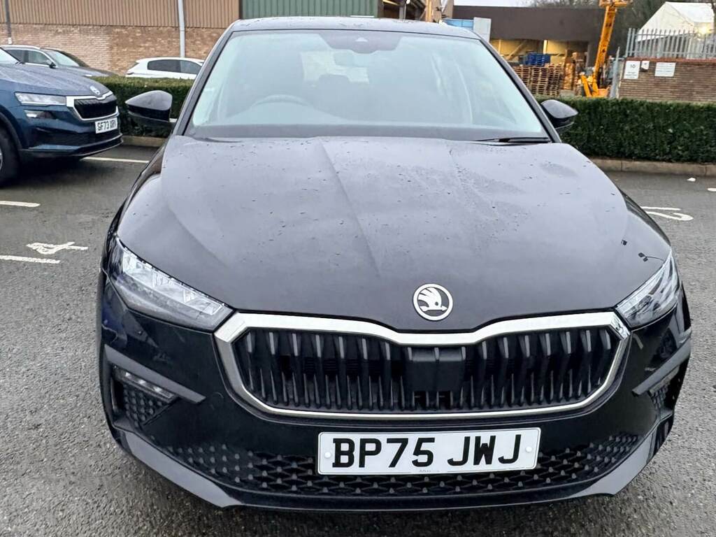 Skoda Scala 1.0 Tsi 116 Se Edition Black #4