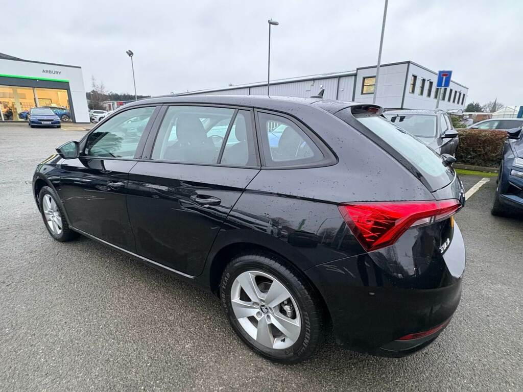 Skoda Scala 1.0 Tsi 116 Se Edition Black #5