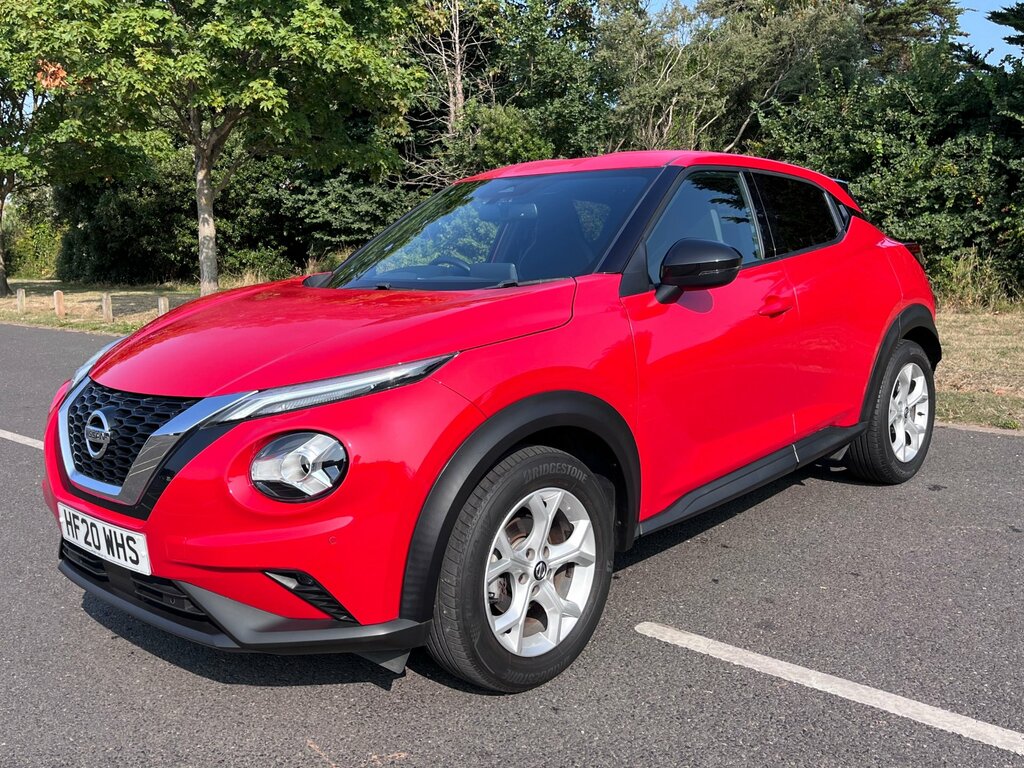 Nissan Juke 1.0 Dig-t N-connecta Red #3