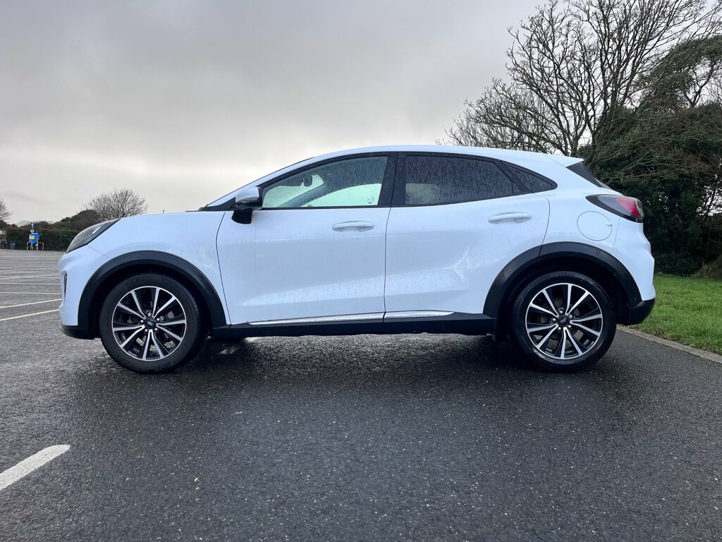 Ford Puma 1.0T Ecoboost Mhev Titanium Suv WF70DUJ White #4