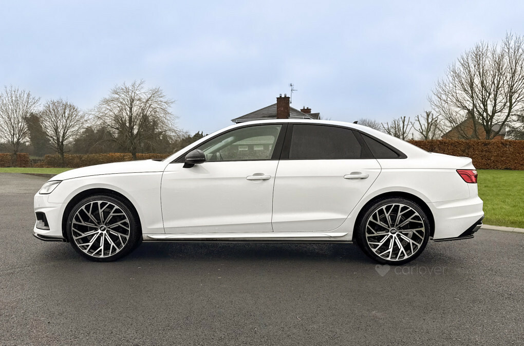 Audi A4 2.0 A4 Sport Edition 35 Tdi Mhev YD21HYC #4