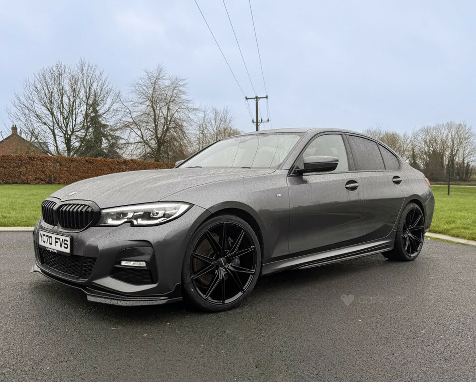 BMW 3 Series 2.0 318D M Sport YC70FVS #2