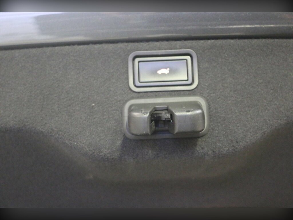 Audi S8 Saloon 5.2 Fsi Quattro 200707 Silver #70