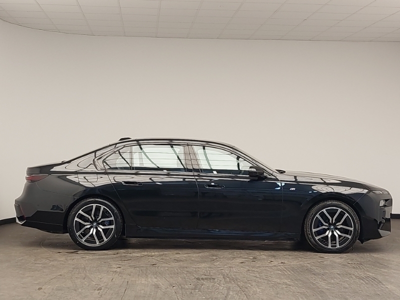BMW i7 400Kw Xdrive60 M Sport 105.7Kwh Black #3