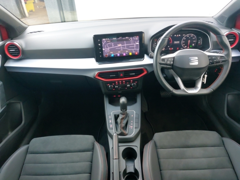 Seat Ibiza 1.0 Tsi 110 Fr Sport Dsg Red #3