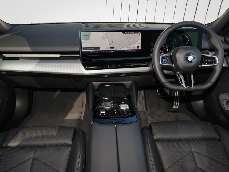 BMW 5 Series 520I M Sport Black #4