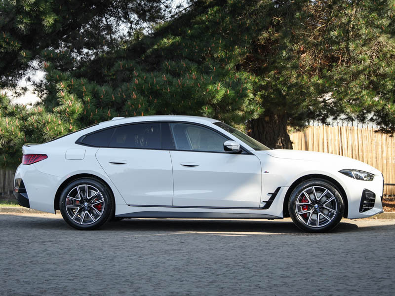BMW 4 Series 420I M Sport Step White #3
