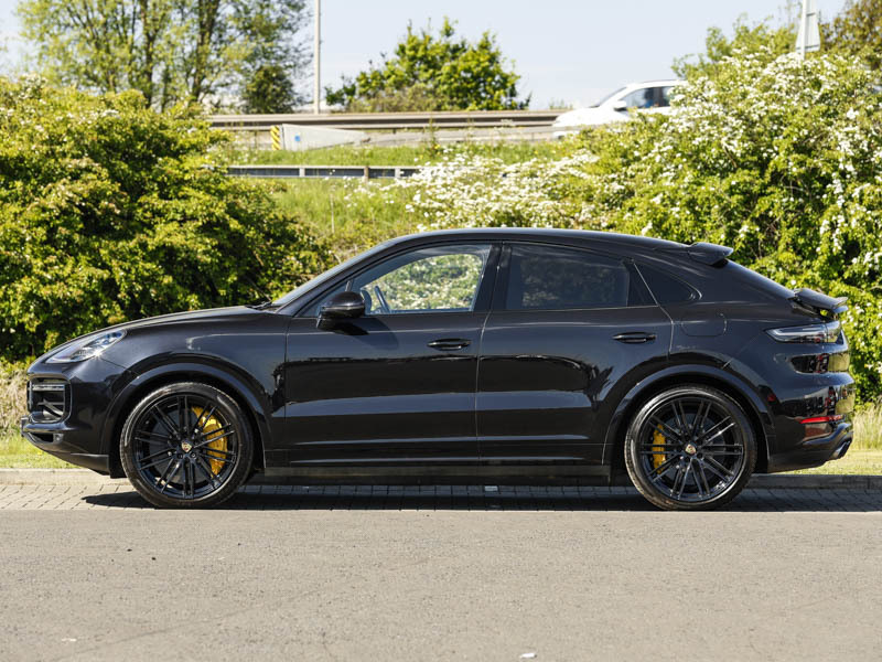 Porsche Cayenne E-hybrid Turbo S Tiptronic S Black #4