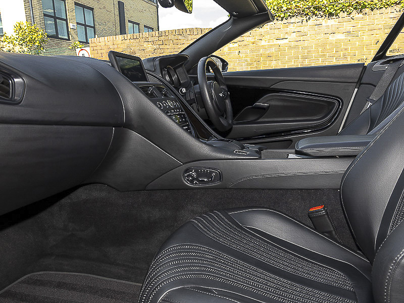 Aston Martin DB11 V8 Volante Touchtronic White #4