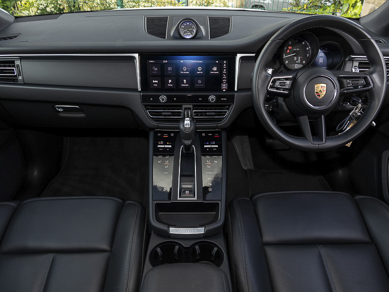 Porsche Macan 5dr Pdk FL72WTZ White #3