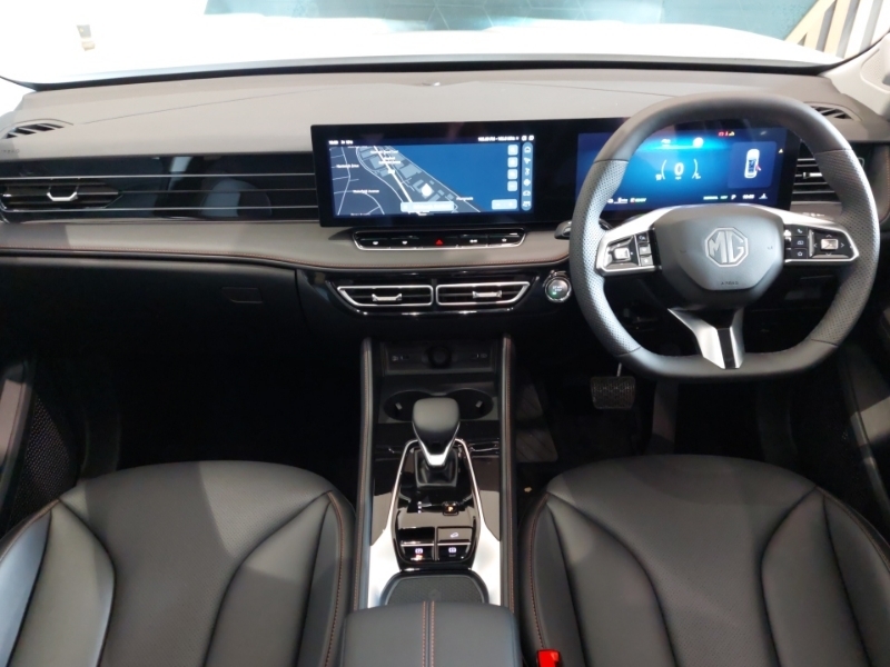 MG HS 1.5 T-gdi Phev Trophy White #3