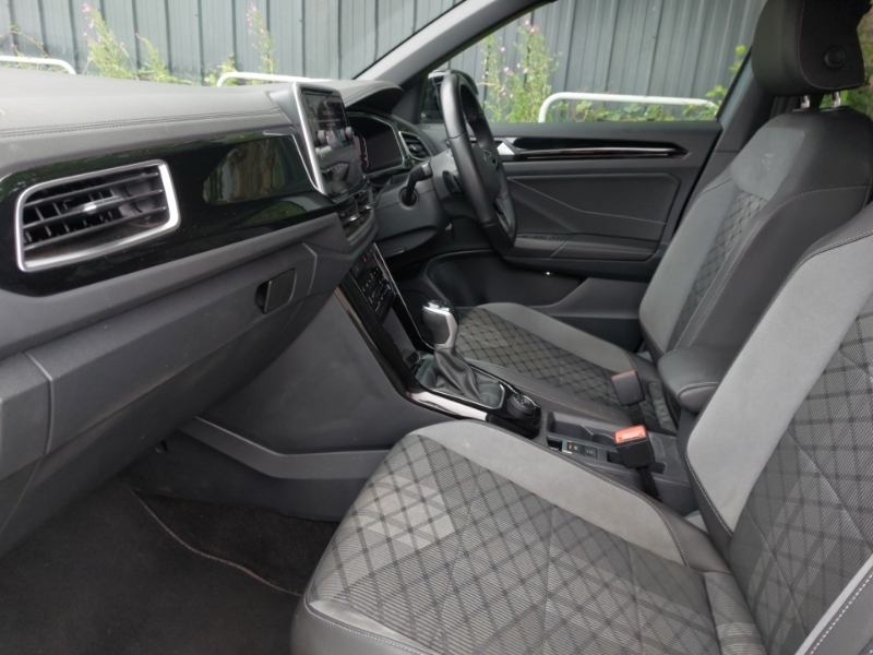 Volkswagen T-Roc 2.0 Tsi 4Motion R-line Dsg Grey #5