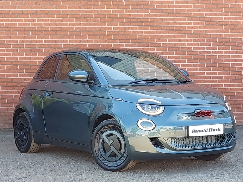 Fiat 500 87Kw Giorgio Armani 42Kwh Green