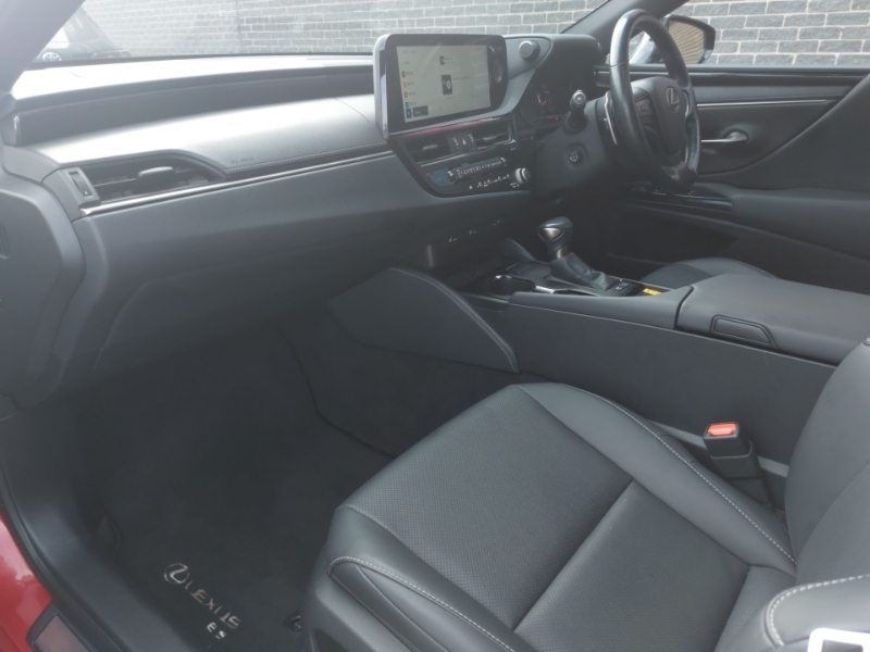 Lexus ES 300H 2.5 Cvt Premium Edition WP72RXO Red #5