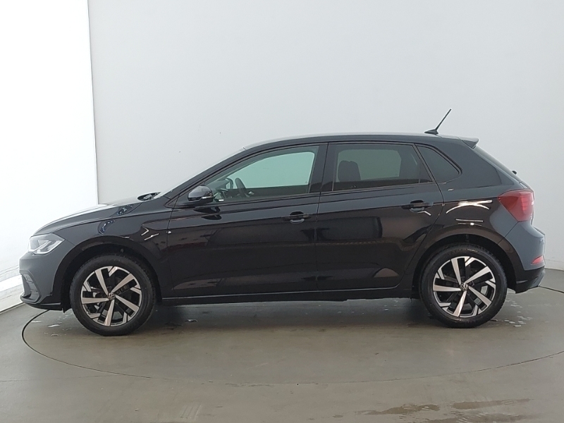 Volkswagen Polo 1.0 Tsi Match Black #4